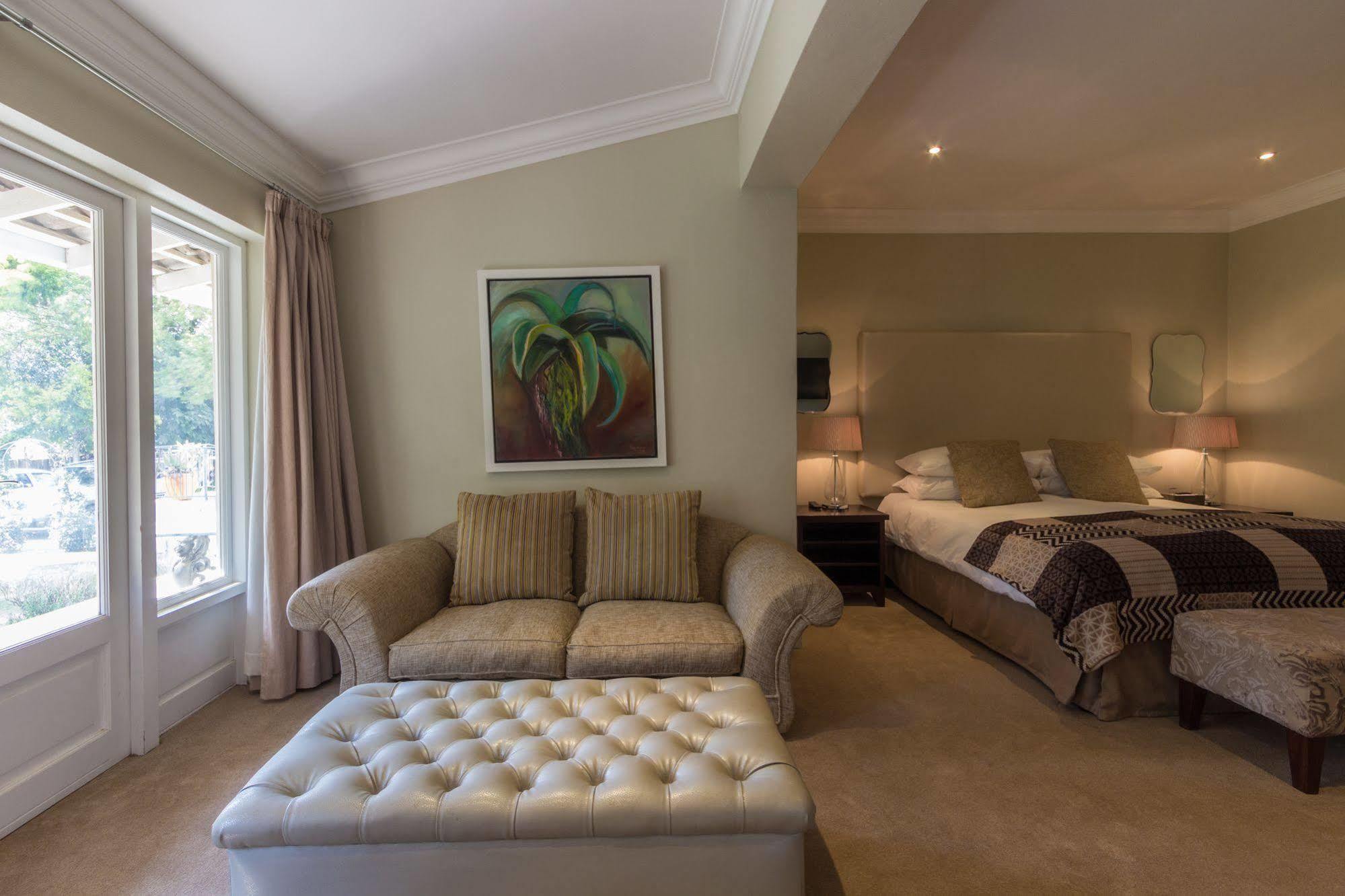 Q On First Guesthouse Johannesburg Eksteriør billede