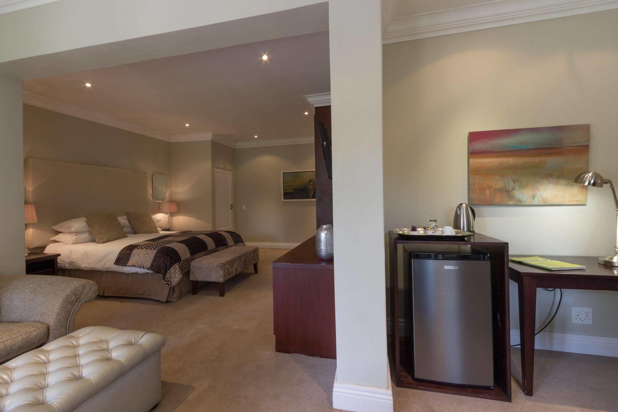 Q On First Guesthouse Johannesburg Eksteriør billede