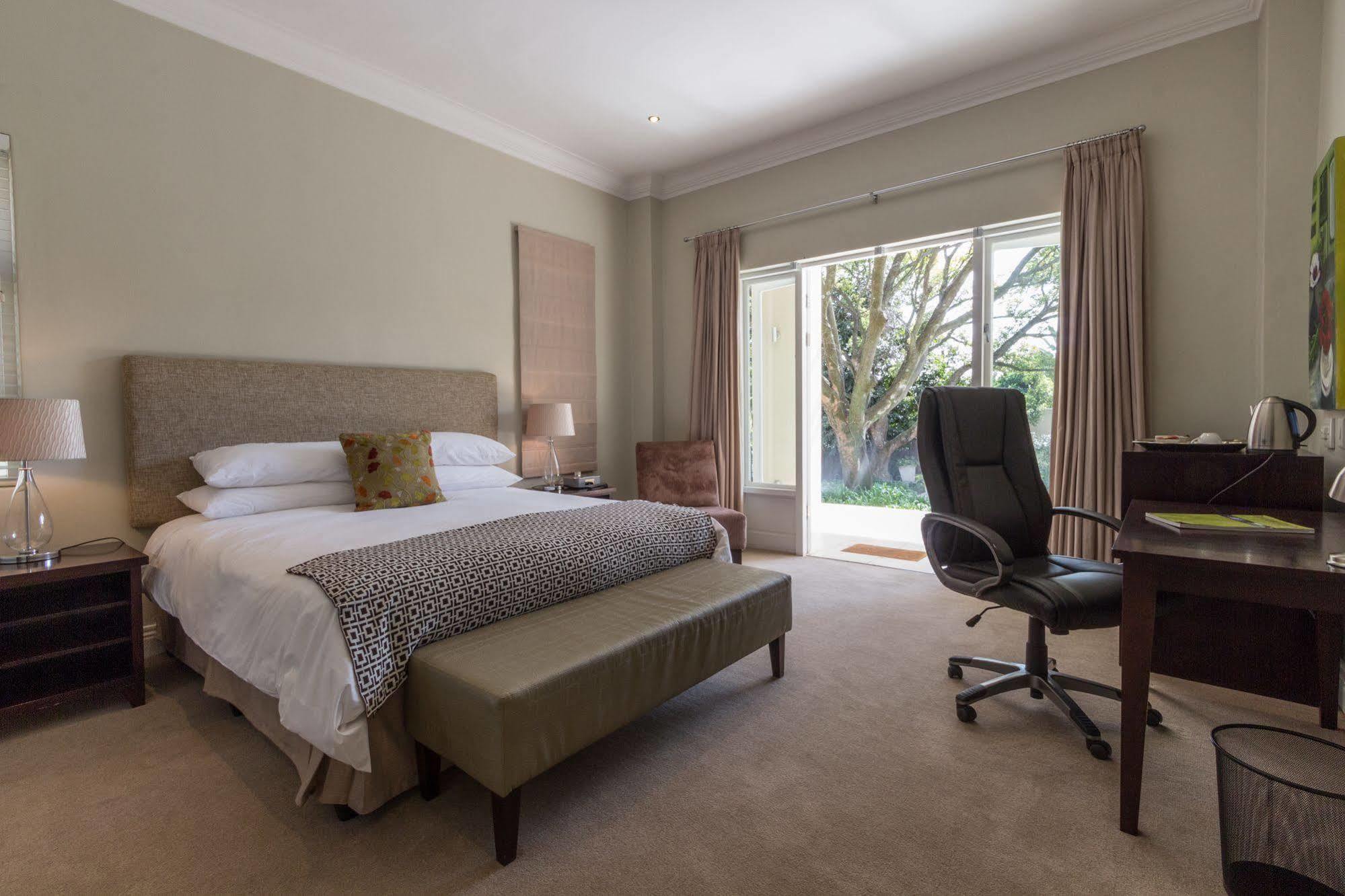 Q On First Guesthouse Johannesburg Eksteriør billede