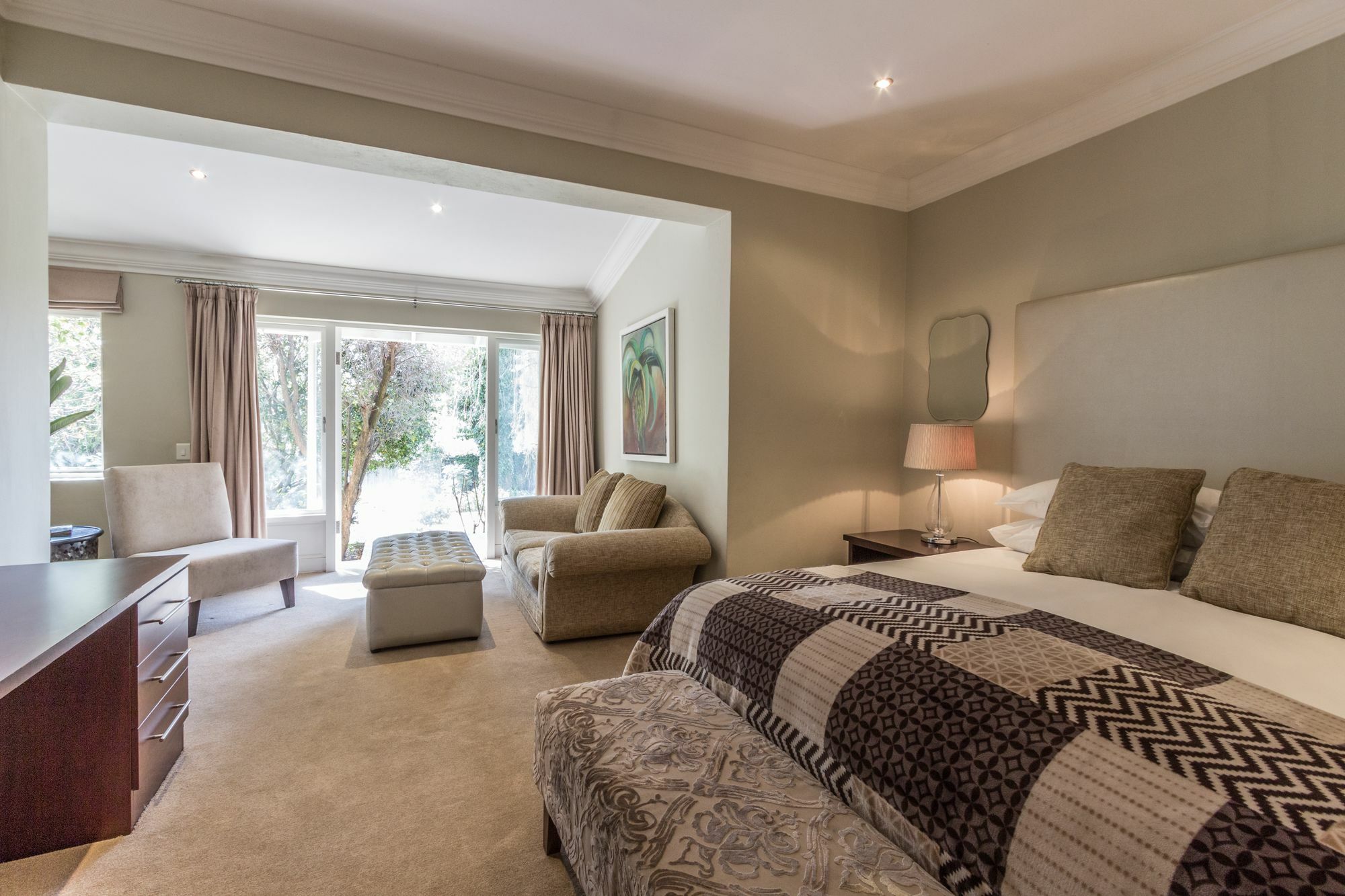 Q On First Guesthouse Johannesburg Eksteriør billede