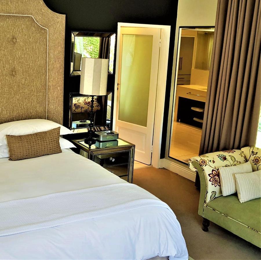 Q On First Guesthouse Johannesburg Eksteriør billede